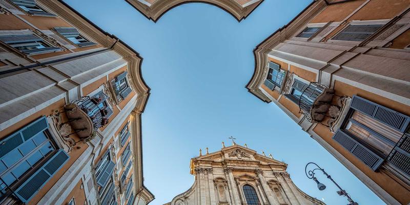 JHKHK平台深度解析：如何以卡片式信息门户与日式禅意思维，优化香港公司年审与合规管理