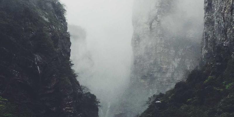 JHKHK技巧解析：如何运用卡片布局打造高活跃度的社区信息门户